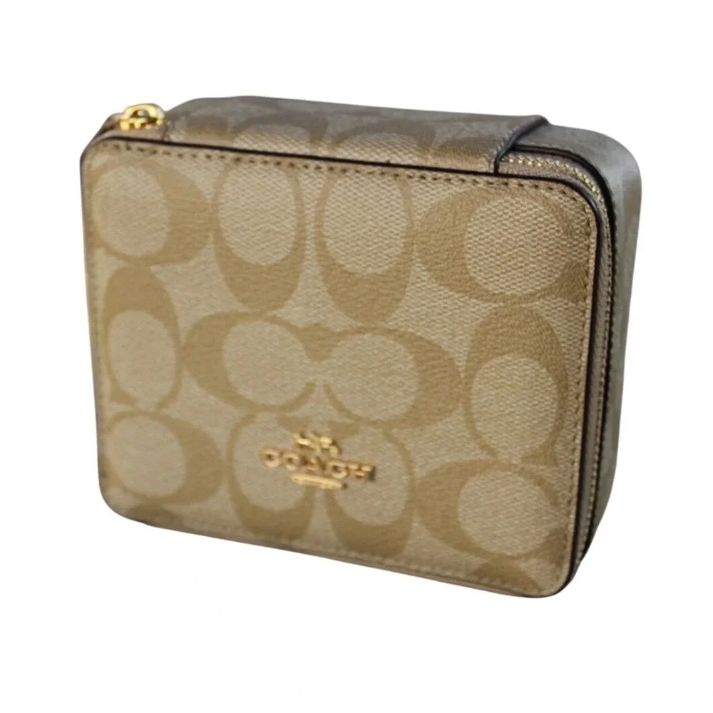 Coach signature coated